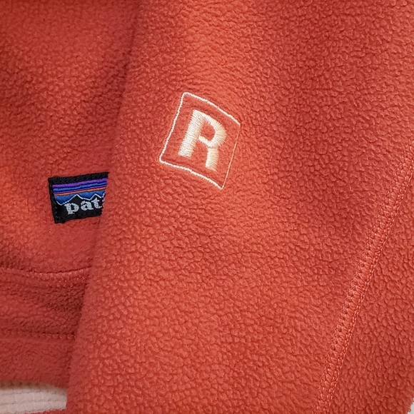 SALE! EUC Patagonia Jacket - Picture 9 of 10